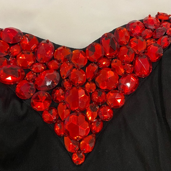 Corset - Picture 2 of 6